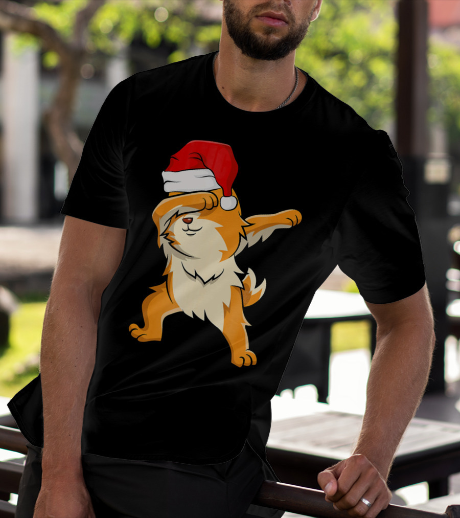 Dabbing Pomeranian With Santa Hat T-Shirt