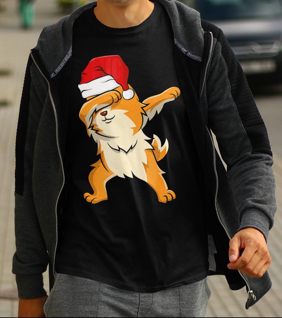 Dabbing Pomeranian With Santa Hat T-Shirt