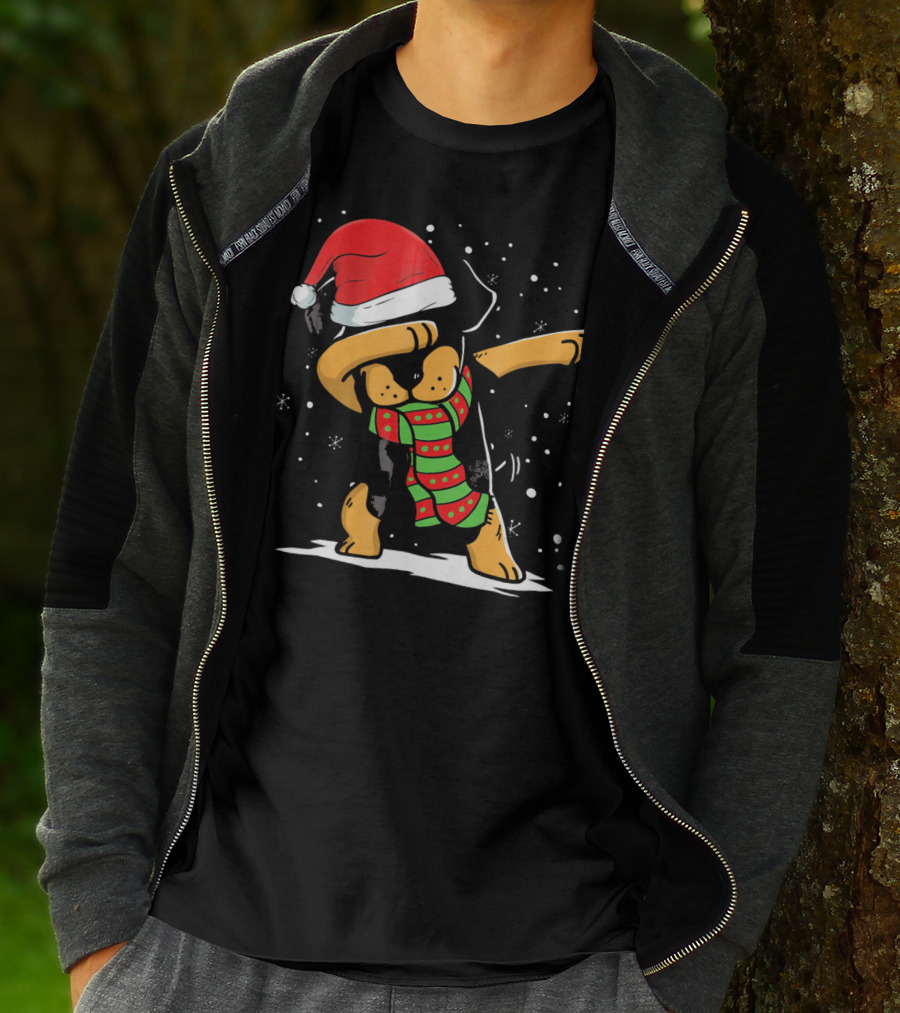 Dabbing Rottweiler Santa Christmas Dog With Scarf Love T-Shirt