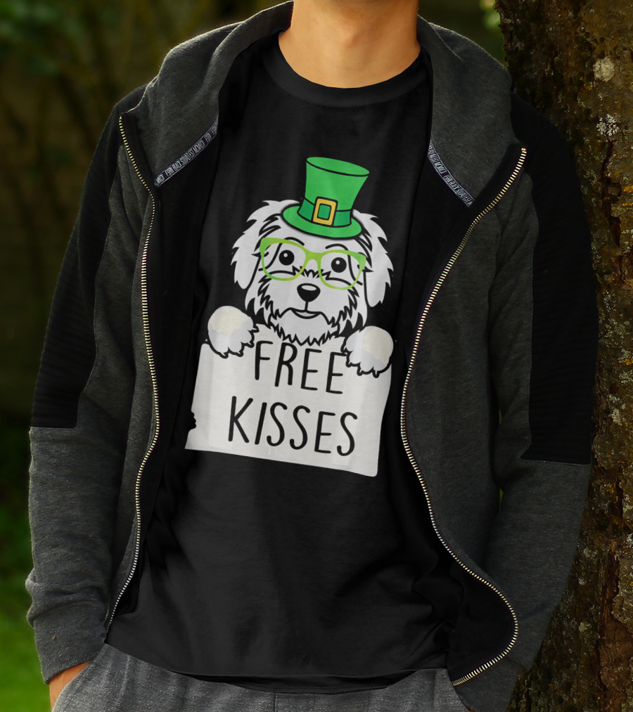 Free Kisses Maltese Dog With Green Leprechaun Hat St Patricks T-Shirt