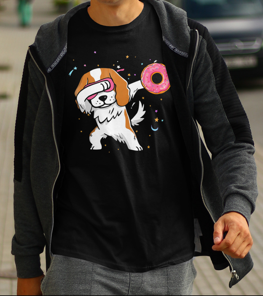 Funny Dabbing Cavalier King Charles Spaniel With Pink Frosted Donut T-Shirt