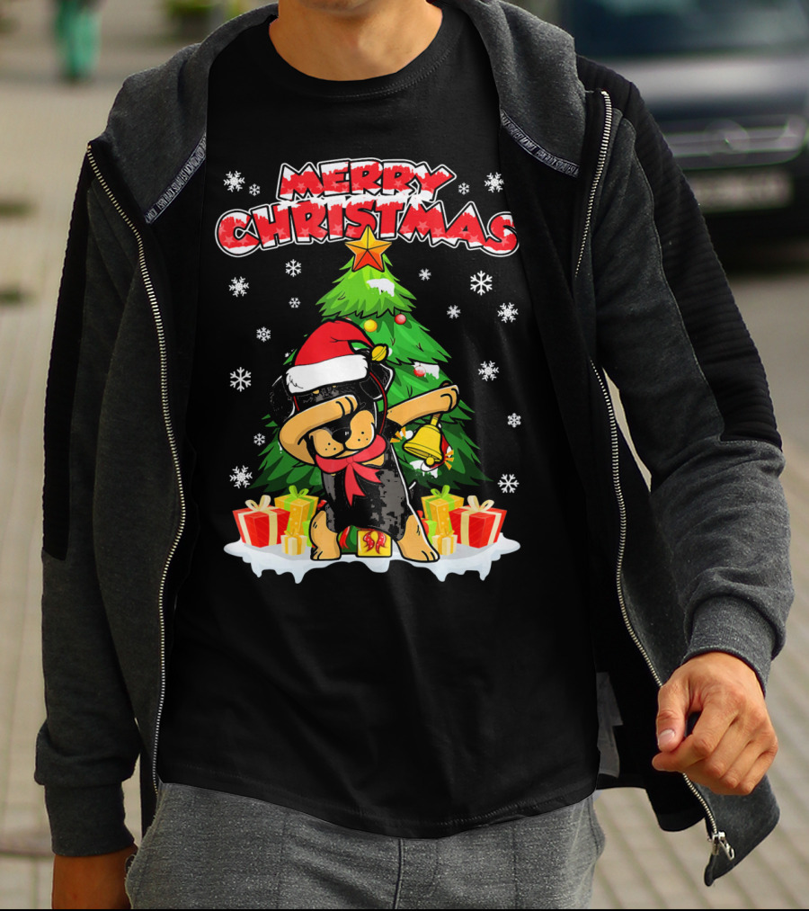 Merry Christmas Dabbing Rottweiler With Santa Hat And Gifts T-Shirt