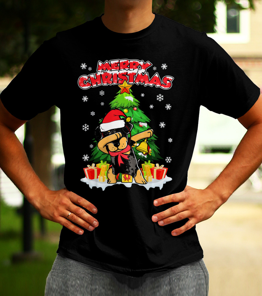 Merry Christmas Dabbing Rottweiler With Santa Hat And Gifts T-Shirt