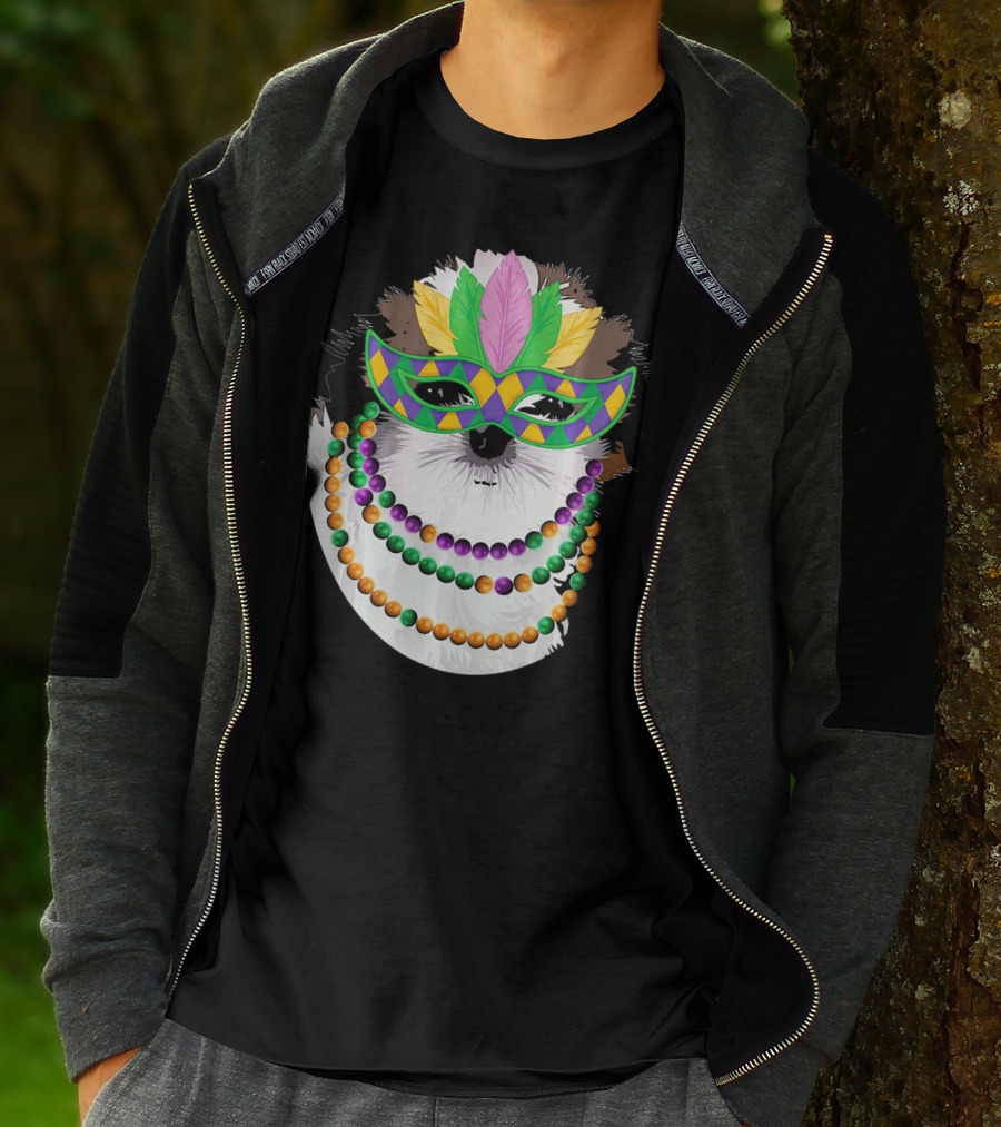 Funny Shih Tzu Mardi Gras Beads Necklace Mask With Colorful Feathered Mask T-Shirt