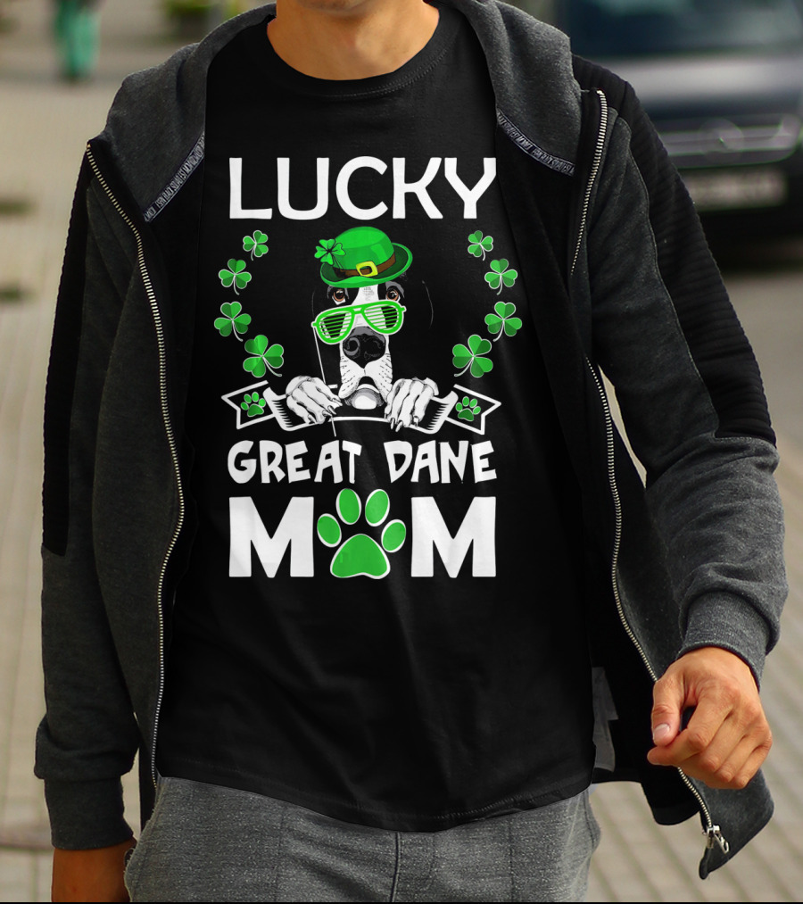 Lucky Great Dane Mom St Patricks Day Fun T-Shirt