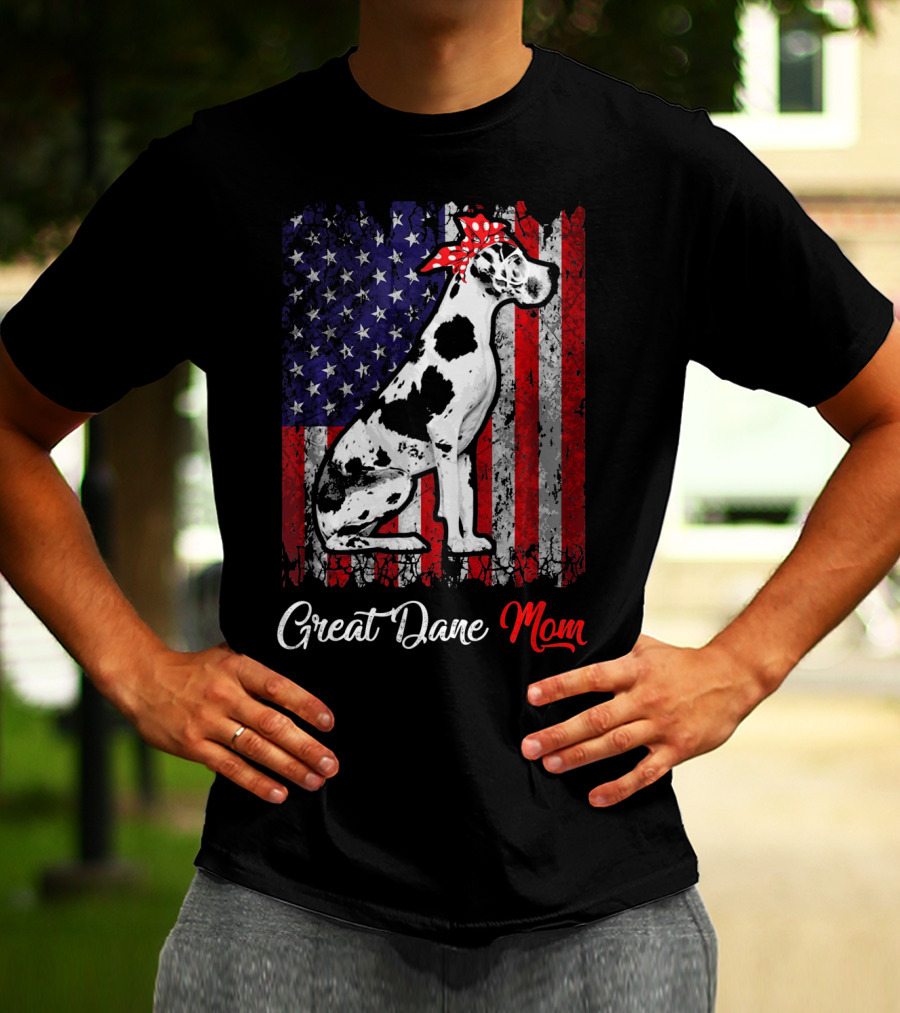 Great Dane Mom Patriotic USA Flag T-Shirt