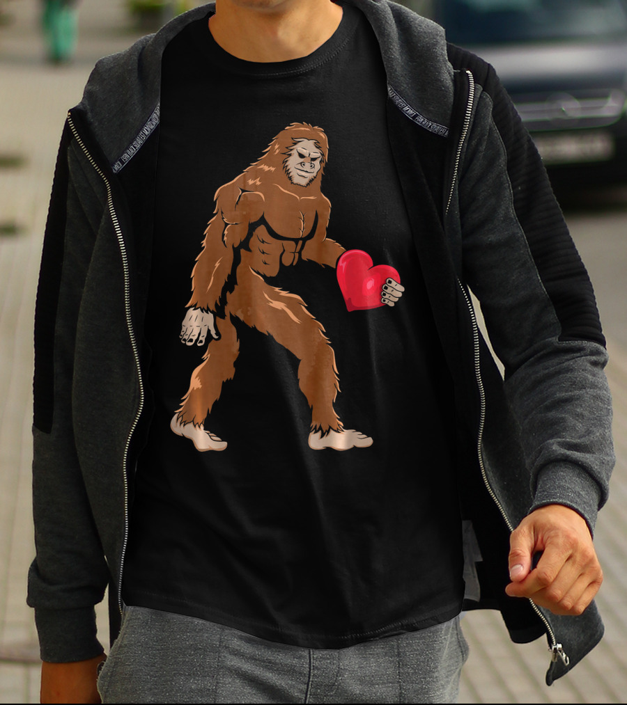 Bigfoot Holding Heart Sasquatch Valentines Day T-Shirt