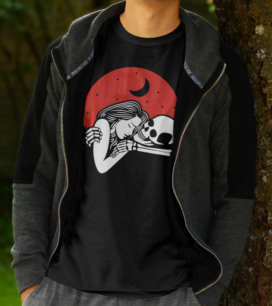 Cute Skeleton Romantic Valentines Moon Embrace T-Shirt
