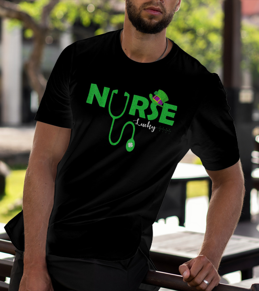Lucky Nurse St. Patrick's Day With Shamrock Stethoscope And Leprechaun Hat T-Shirt