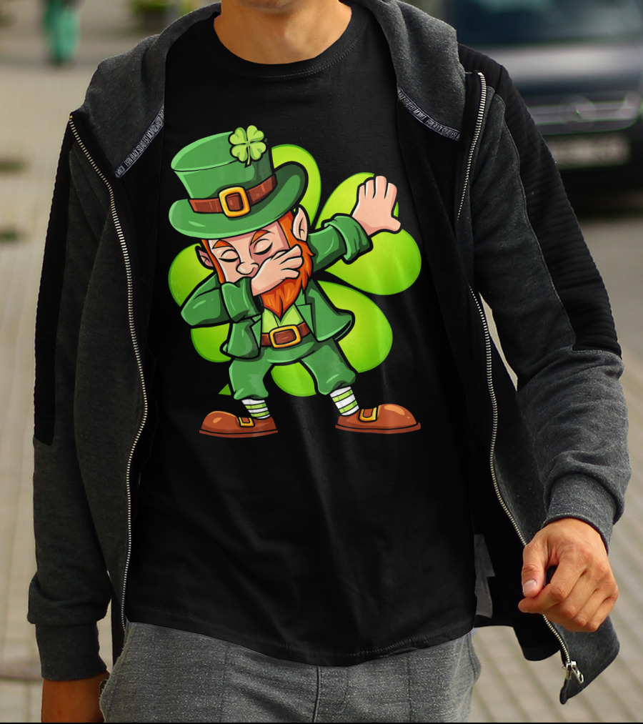 Dabbing Leprechaun With Clover St Patrick's Day Luck T-Shirt