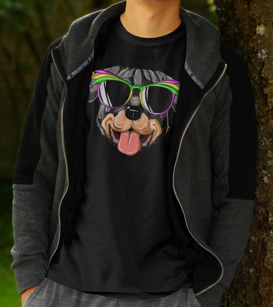 Rottweiler Mardi Gras Carnival Mask Sunglasses Rottweiler T-Shirt