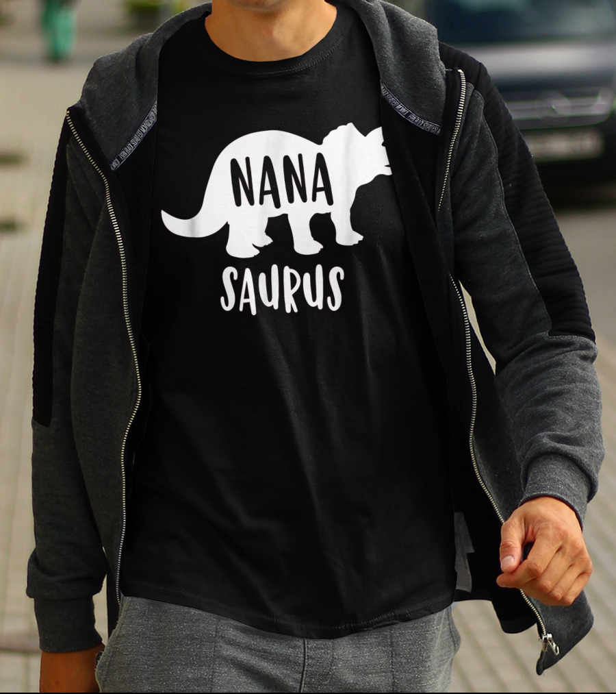 Nanasaurus Funny Dinosaur Nana Saurus Triceratops T-Shirt