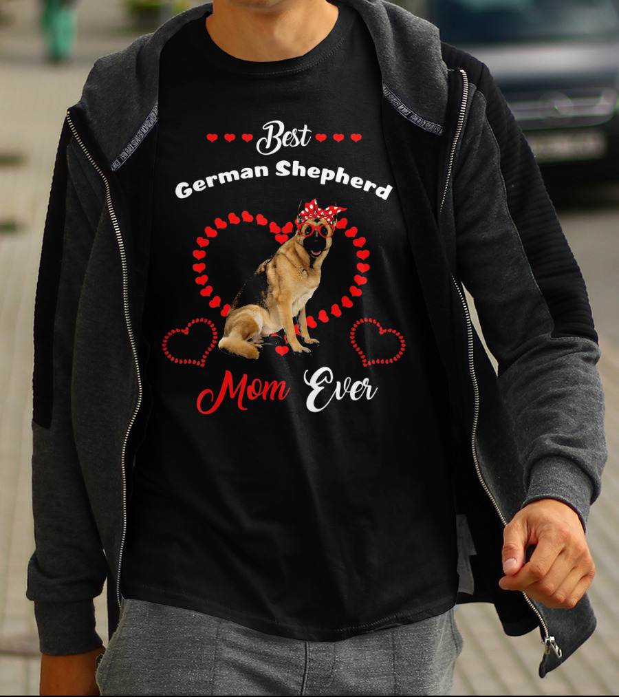 Best German Shepherd Mom Ever Hearts Red Bow Sunglasses T-Shirt