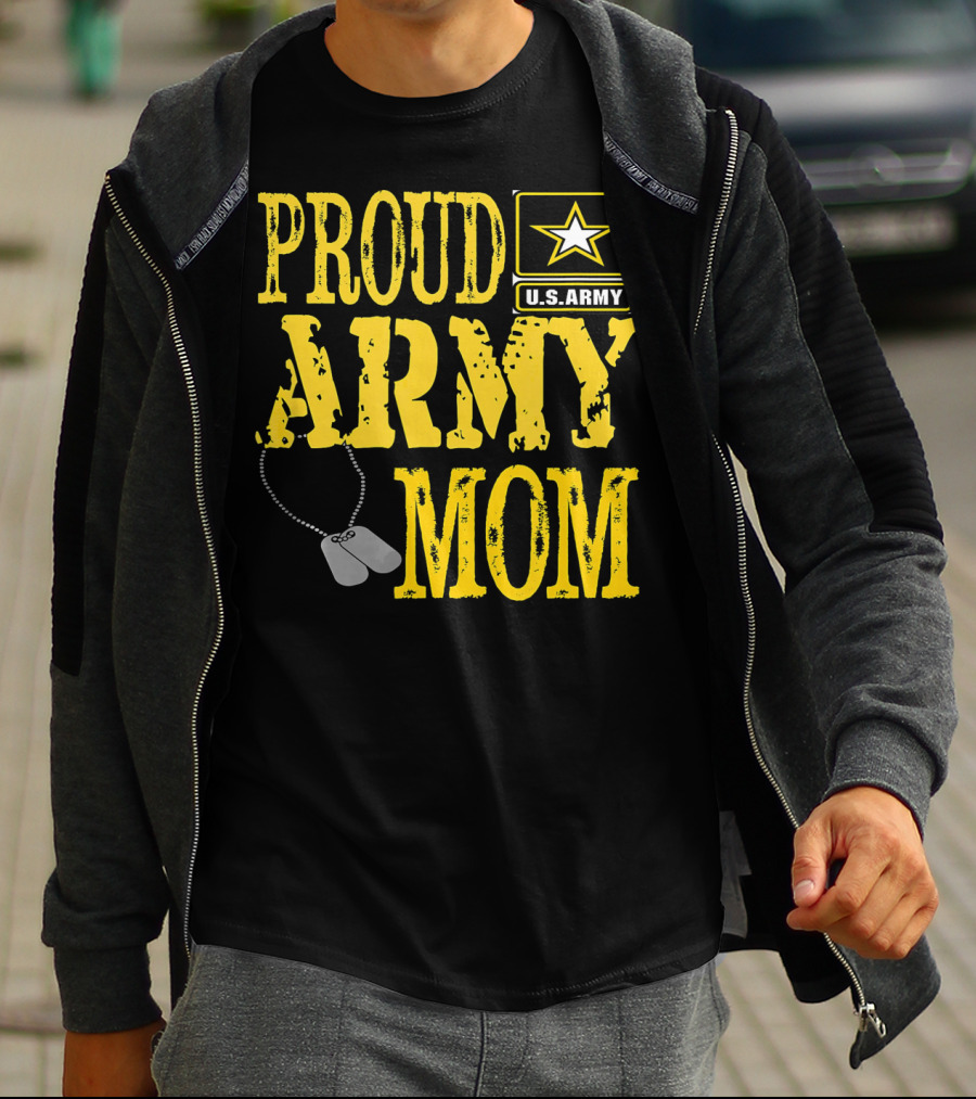 Proud Army Mom U.S. Army Military Pride Dog Tags T-Shirt