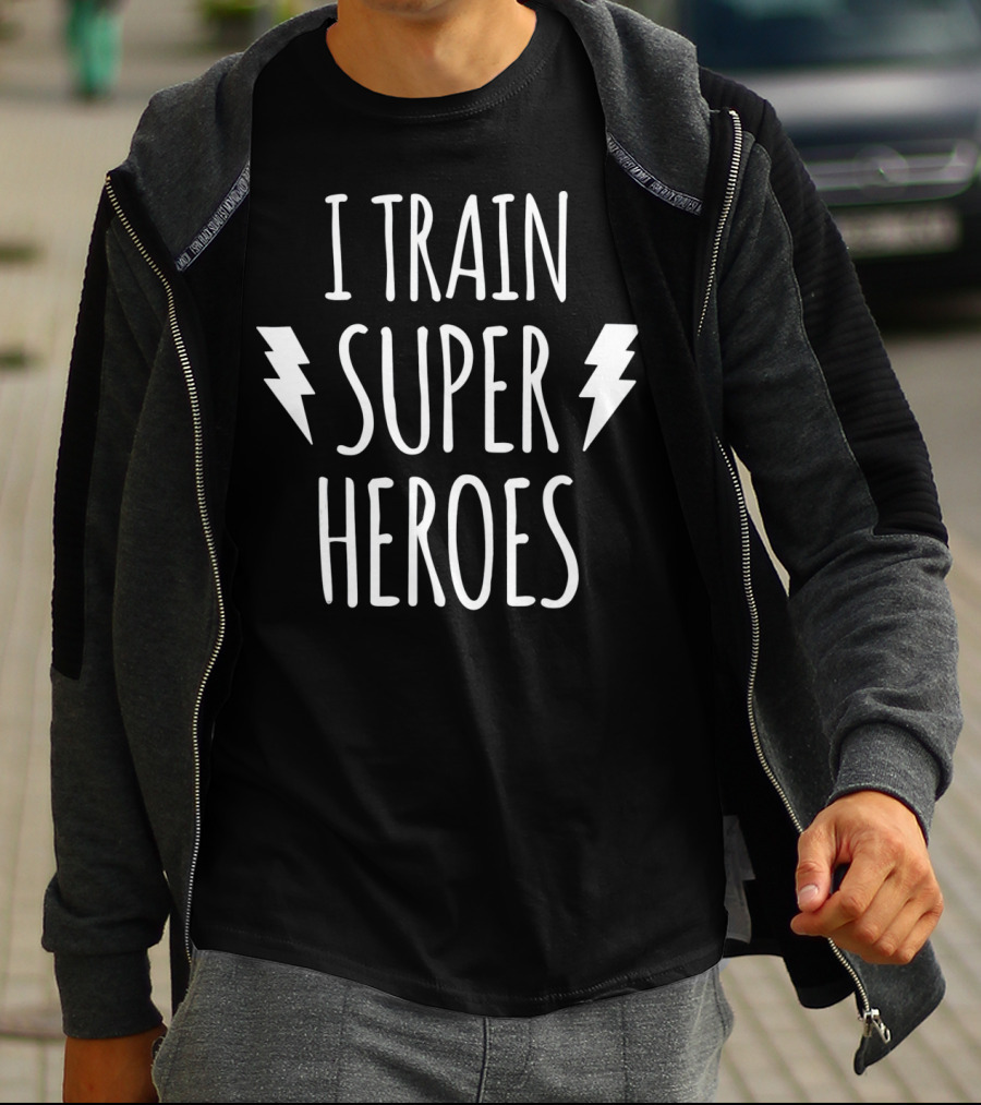 I Train Super Heroes Lightning Bolt Fun T-Shirt