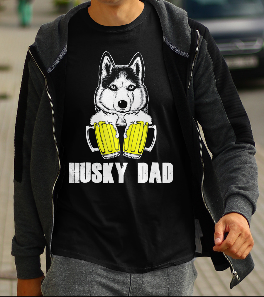 Husky Dad Funny Beer Day With Yellow Beer Mugs T-Shirt