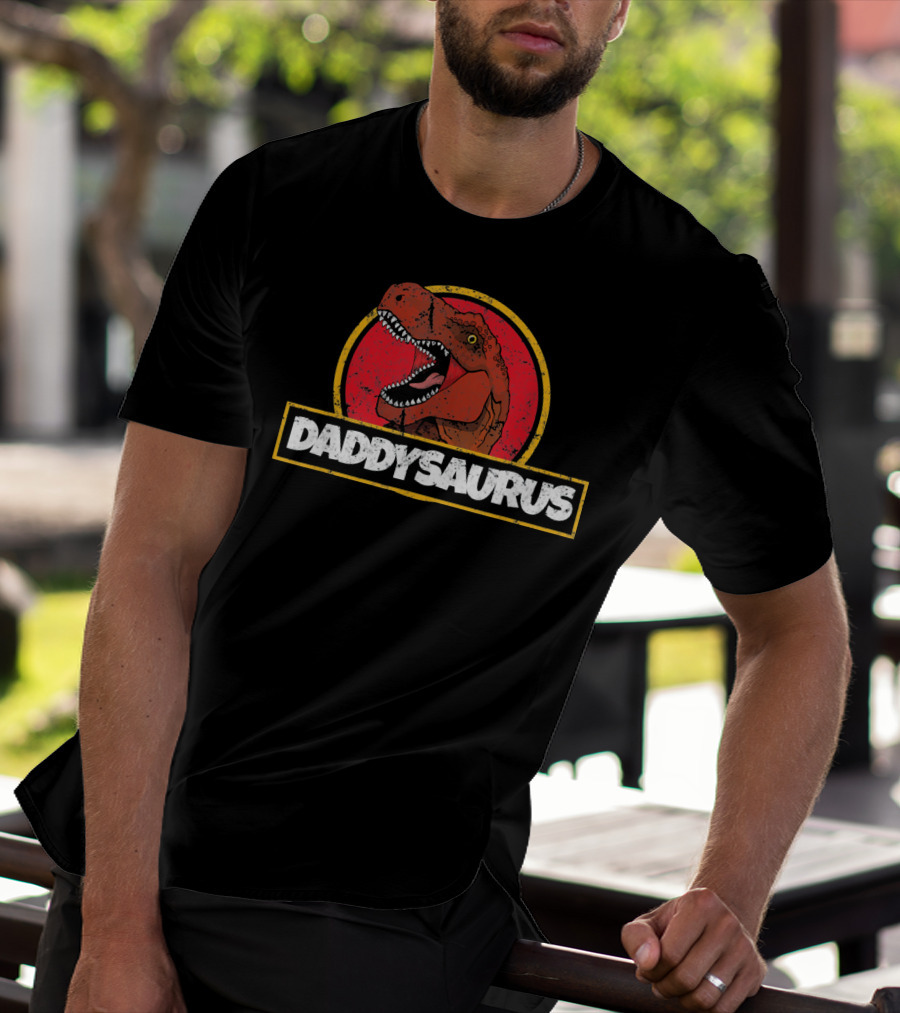Daddysaurus TRex Dinosaur Fathers Retro Jurassic T-Shirt