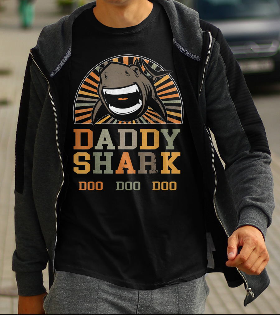 Daddy Shark Doo Doo Doo Mens Retro Shark T-Shirt