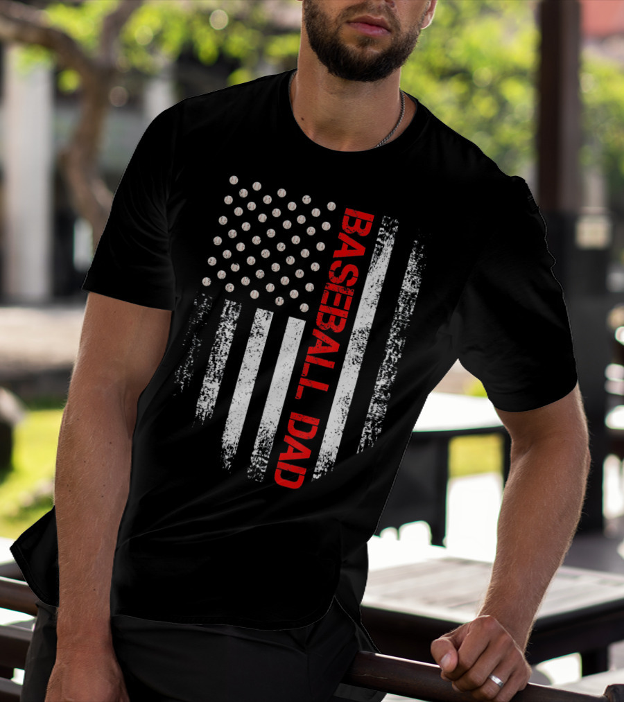 Baseball Dad Vintage USA American Flag Proud T-Shirt