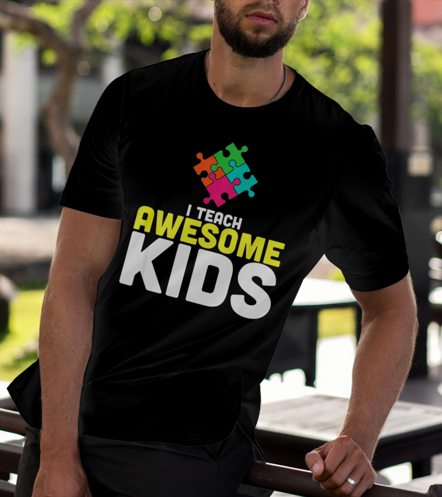 I Teach Awesome Kids Autism Awareness Teacher Puzzle T-Shirt
