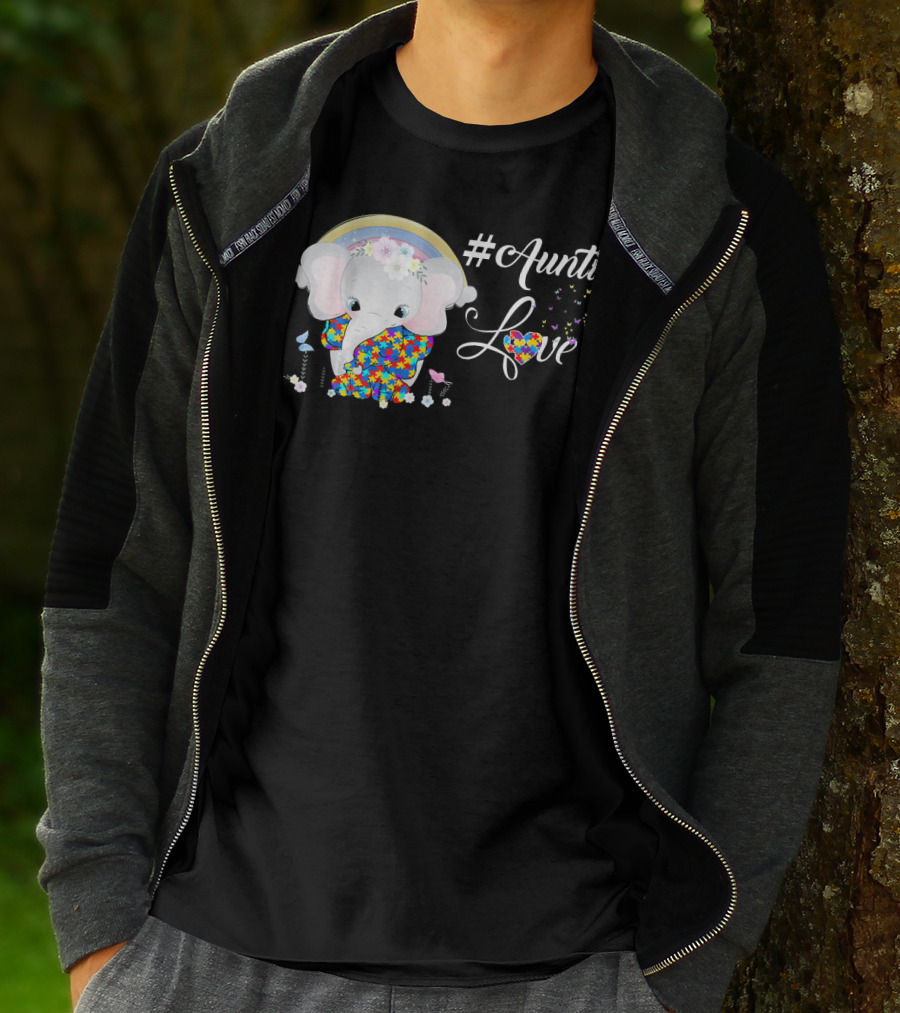 Auntie Love Autism Awareness Elephant With Colorful Puzzle Pattern And Rainbow T-Shirt