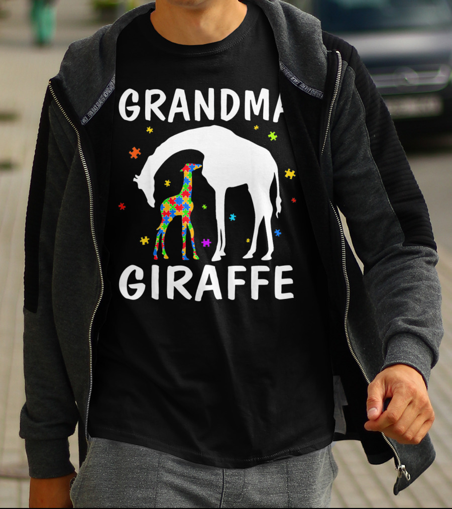 Grandma Giraffe Autism Awareness T-Shirt