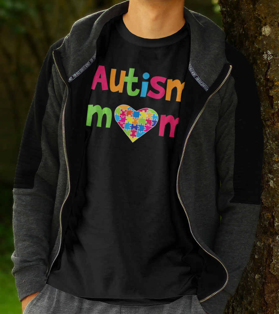 Autism Mom Heart Puzzle Autistic Awareness T-Shirt