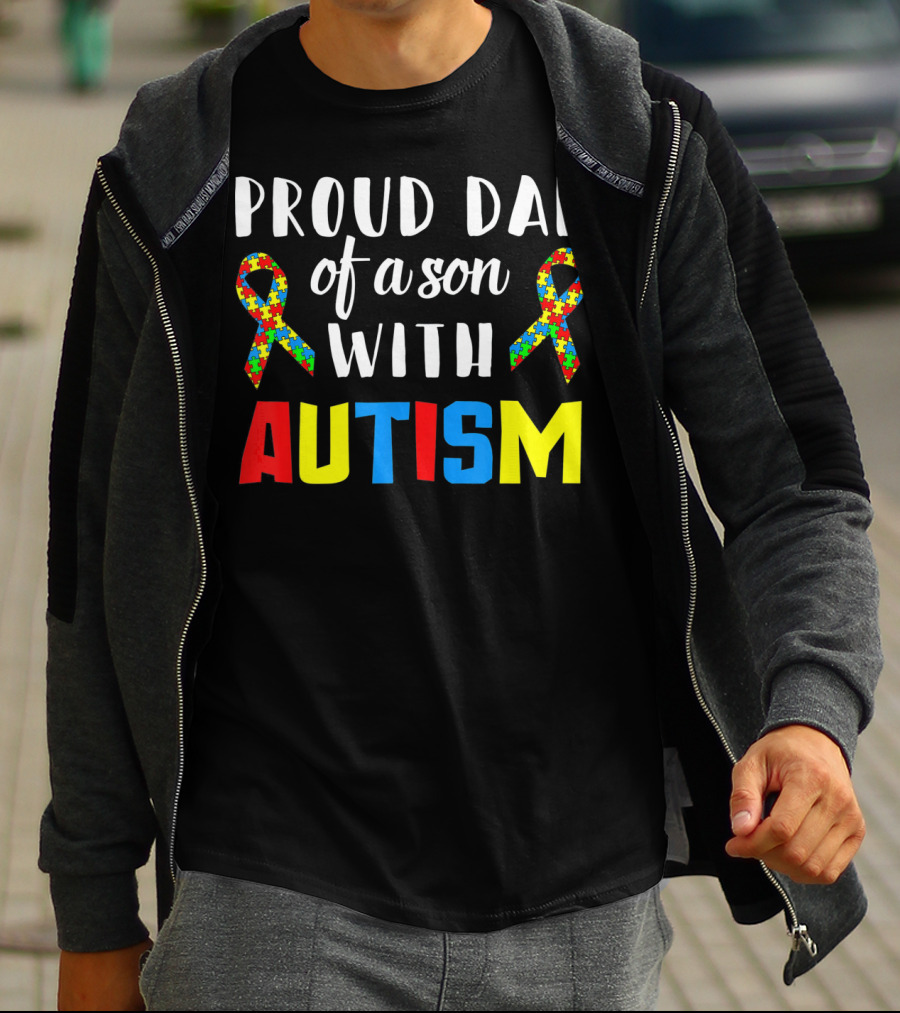 Proud Dad Of A Son With Autism Puzzle T-Shirt
