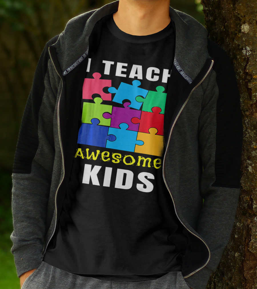 I Teach Awesome Kids Autism Awareness Puzzle Teacher T-Shirt