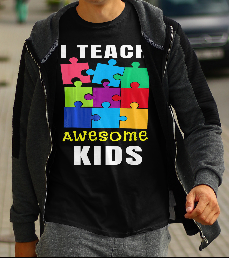 I Teach Awesome Kids Autism Awareness Puzzle Teacher T-Shirt