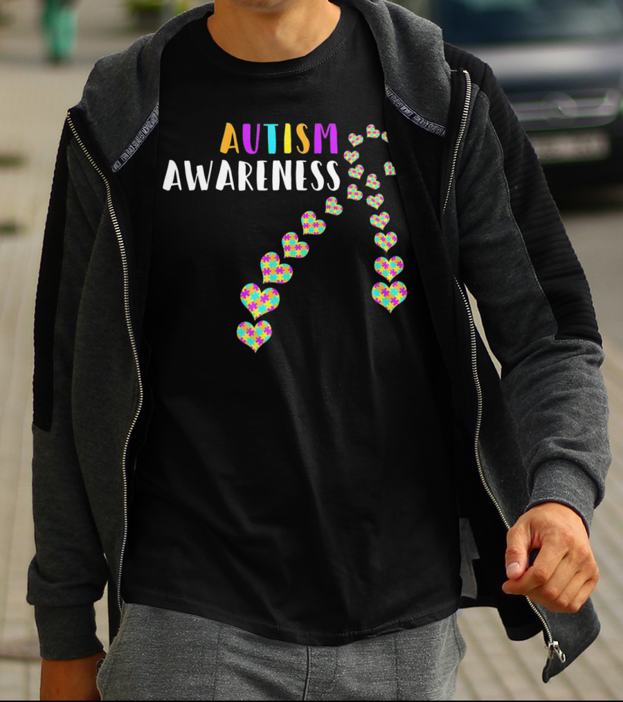 Autism Awareness Ribbon With Heart Puzzle T-Shirt