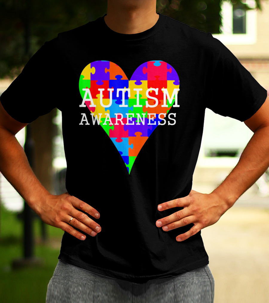 AUTISM AWARENESS PUZZLE HEART RAINBOW T-Shirt