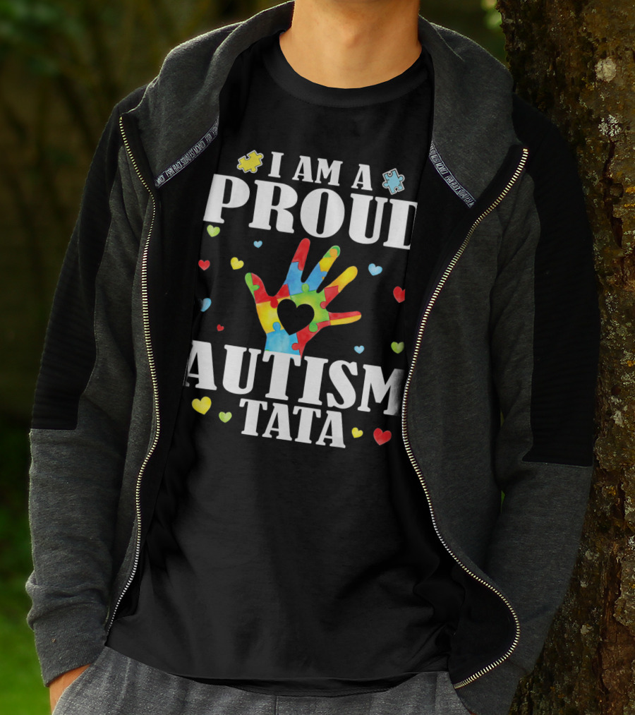 I Am A Proud Autism Tata Big Hand Hearts Puzzle Pieces T-Shirt