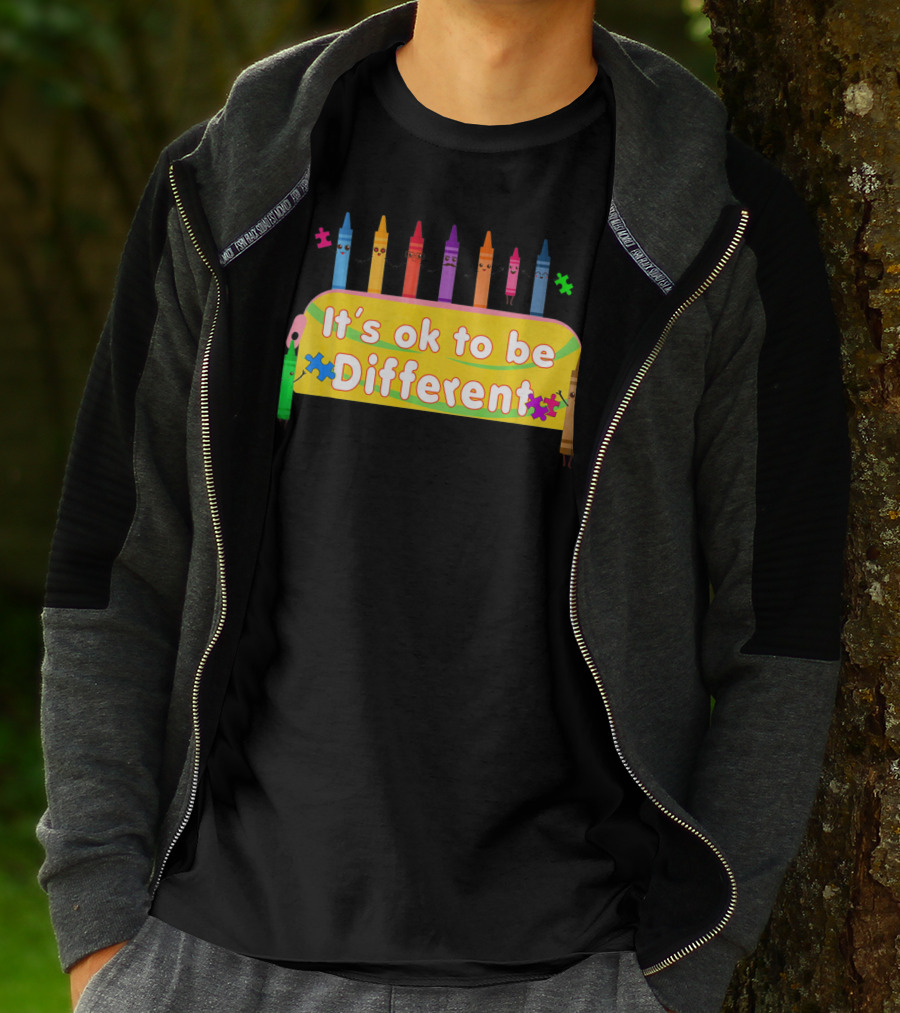It's Ok To Be Different Crayons Back To School Autism Awareness T-Shirt