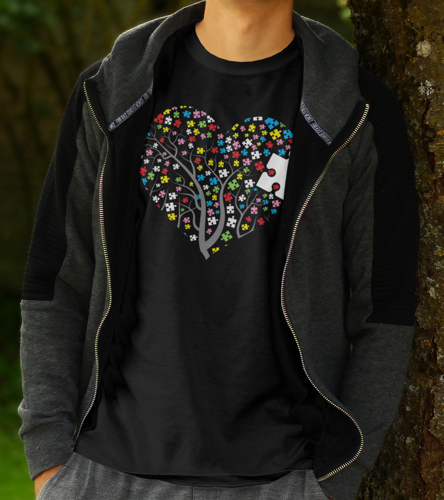 Autism Puzzle Heart Tree With Colorful Pieces T-Shirt