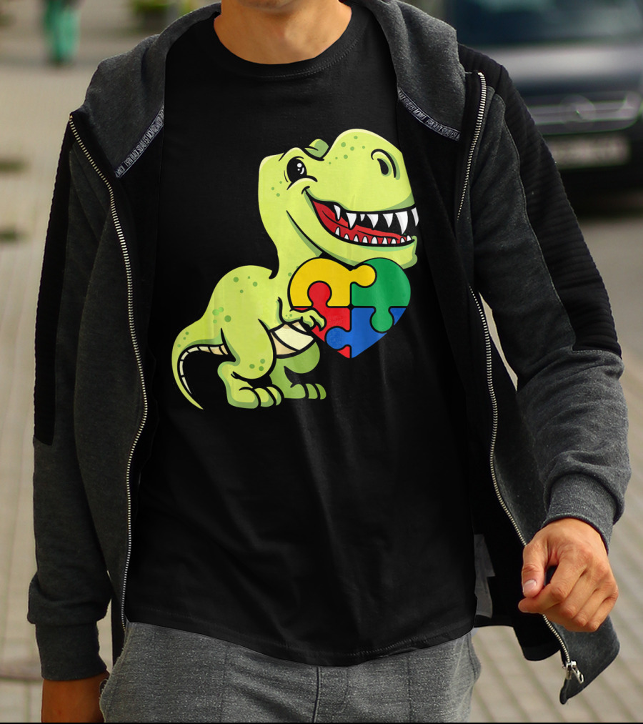 Autism Awareness Day Dinosaur T-Rex Holding Puzzle Heart T-Shirt