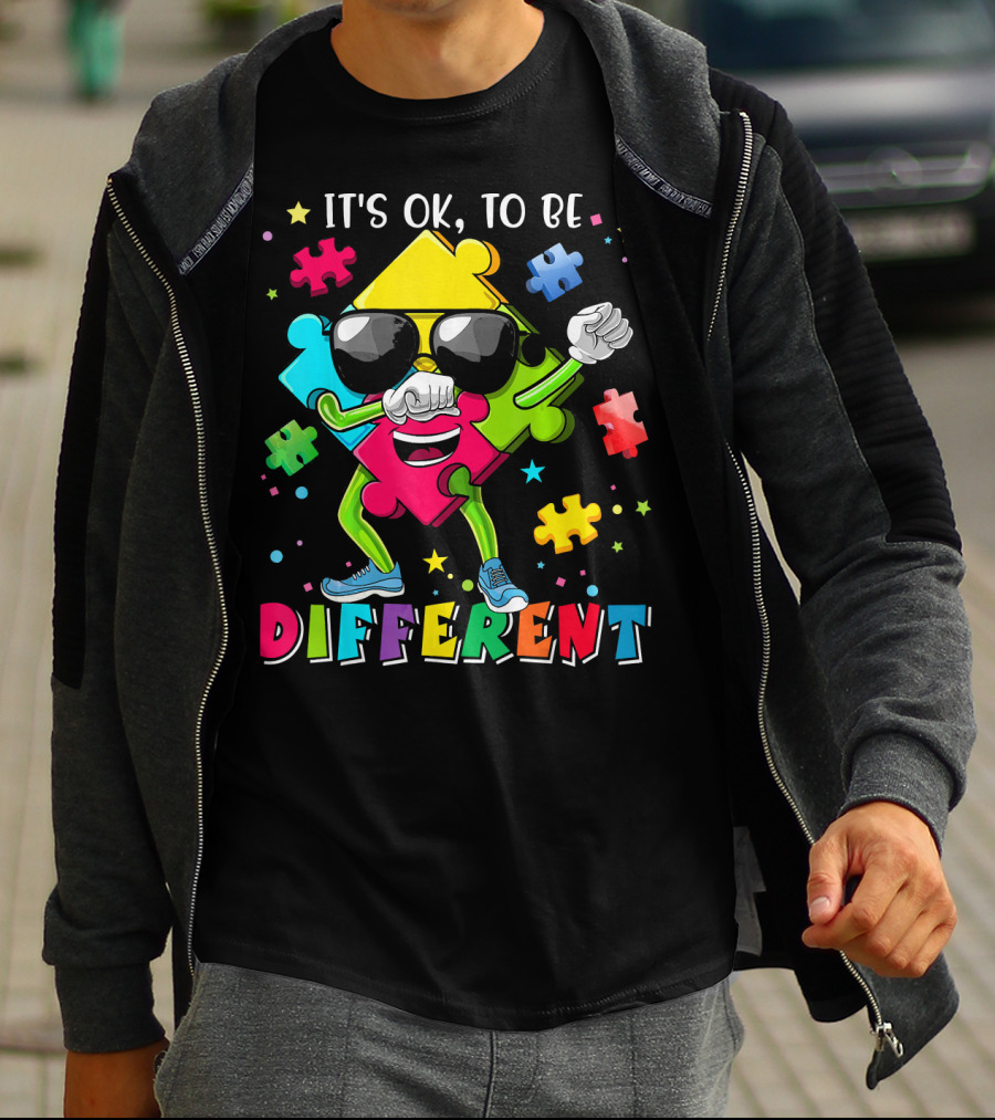 IT'S OK TO BE DIFFERENT PUZZLE PIECE AUTISM AWARENESS T-Shirt