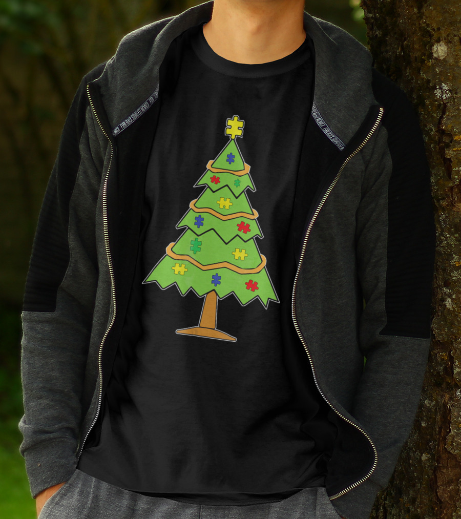 Autism Awareness Christmas Tree With Colorful Puzzle Pieces T-Shirt