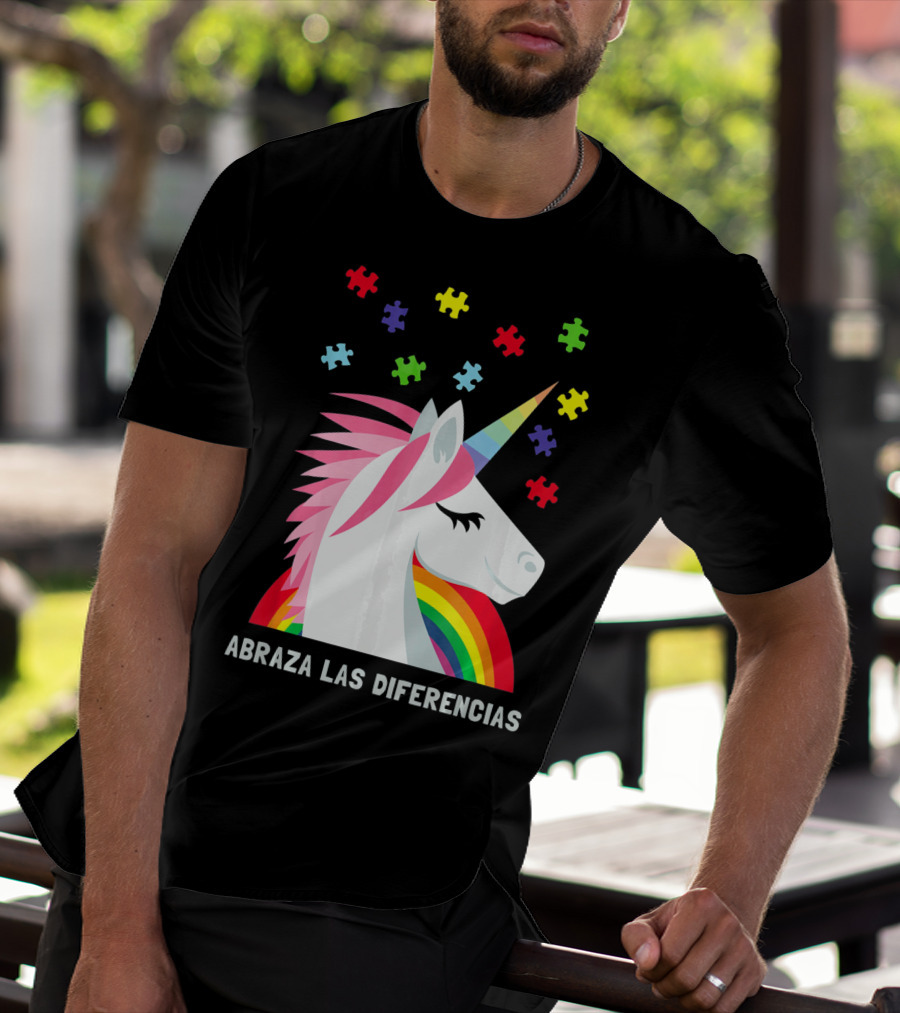 Abraza Las Diferencias Autism Awareness Spanish Unicorn Puzzle Pieces T-Shirt