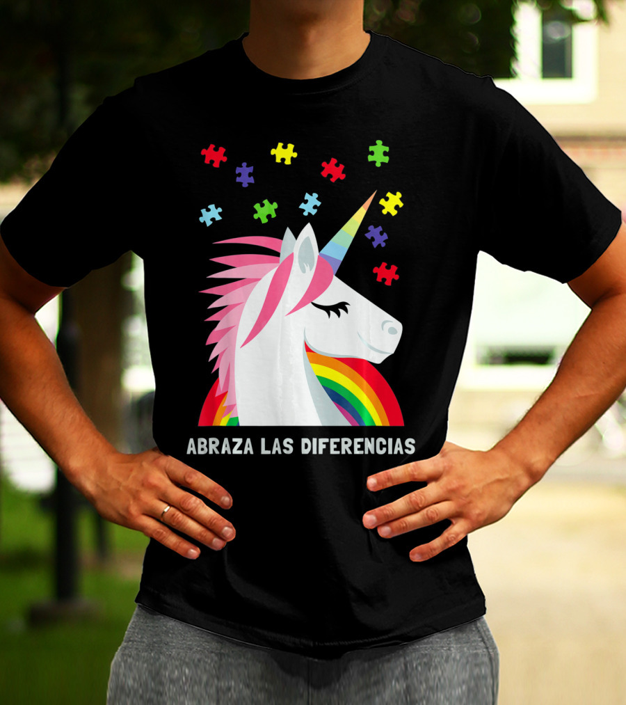 Abraza Las Diferencias Autism Awareness Spanish Unicorn Puzzle Pieces T-Shirt