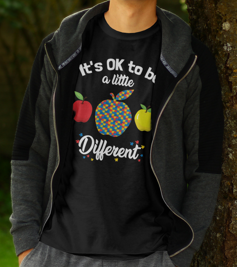 It's OK To Be A Little Different Apple Teacher Aut Puzzle Pattern Red Yellow T-Shirt