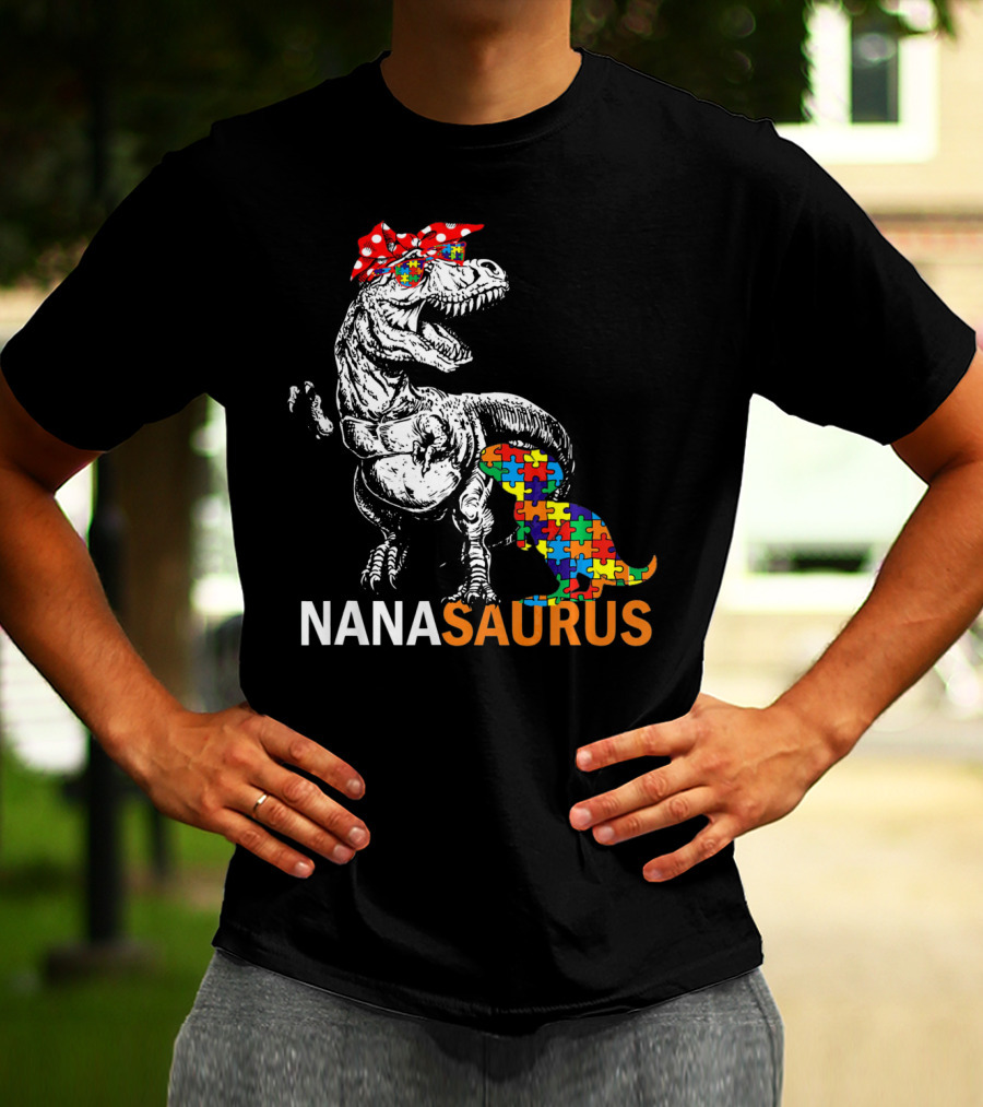 Nana Saurus Auntsaurus Autism Dinosaur Puzzle Piece Bandana T-Shirt