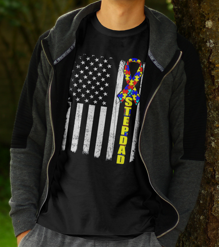 Stepdad Autism Awareness Puzzle Ribbon American Flag T-Shirt