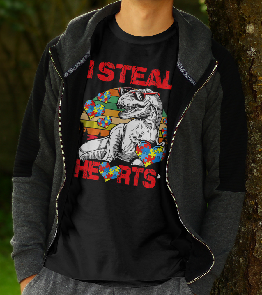 I Steal Hearts Autism Awareness Vintage Dinosaur T-Shirt