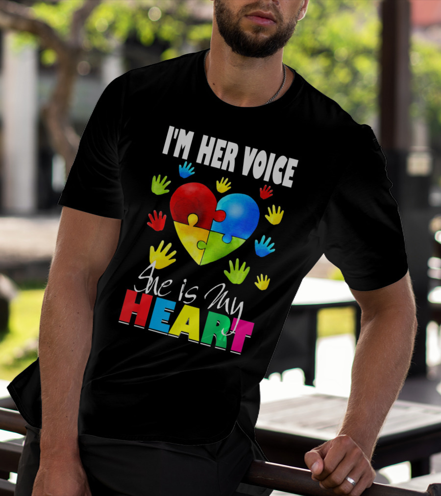 I'm Her Voice She Is My Heart Autism Awareness Puzzle Hands T-Shirt
