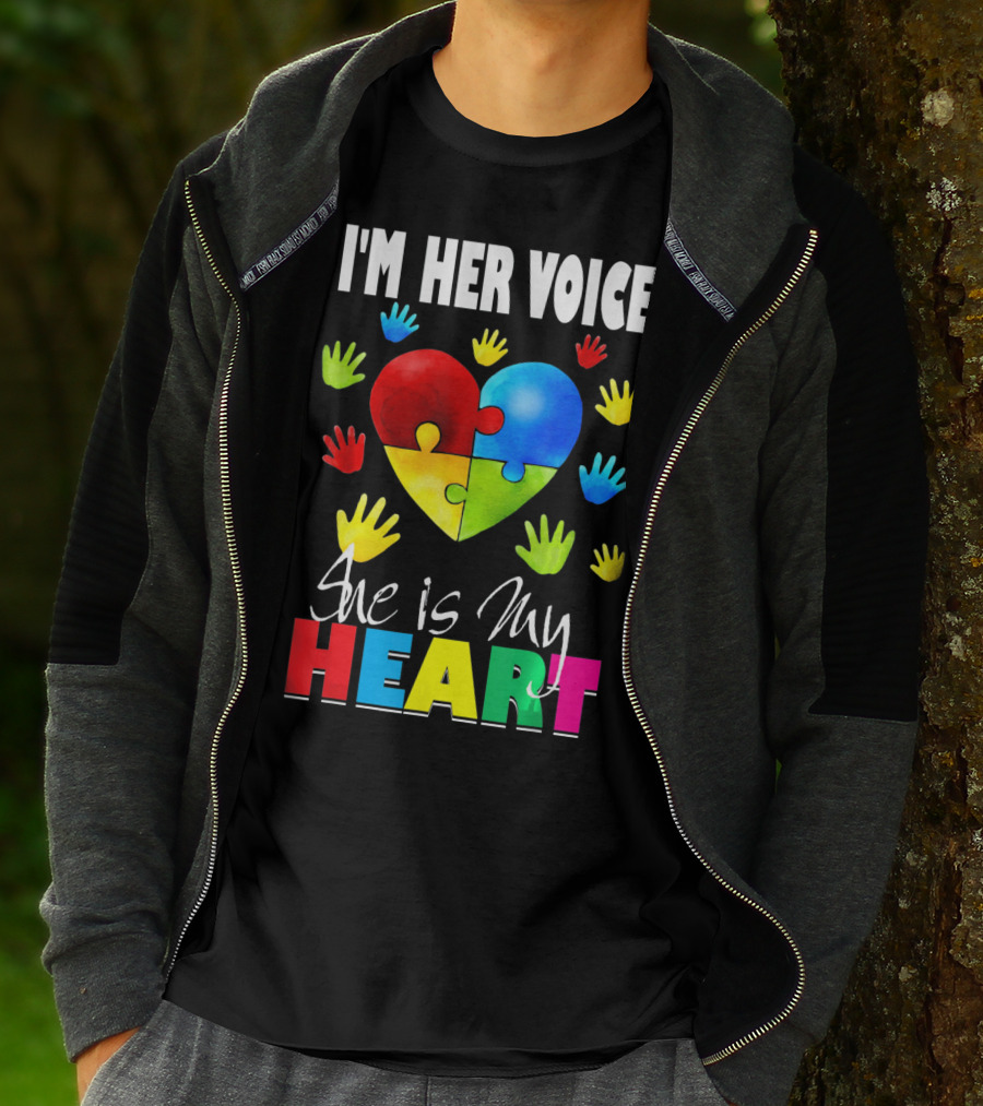 I'm Her Voice She Is My Heart Autism Awareness Puzzle Hands T-Shirt