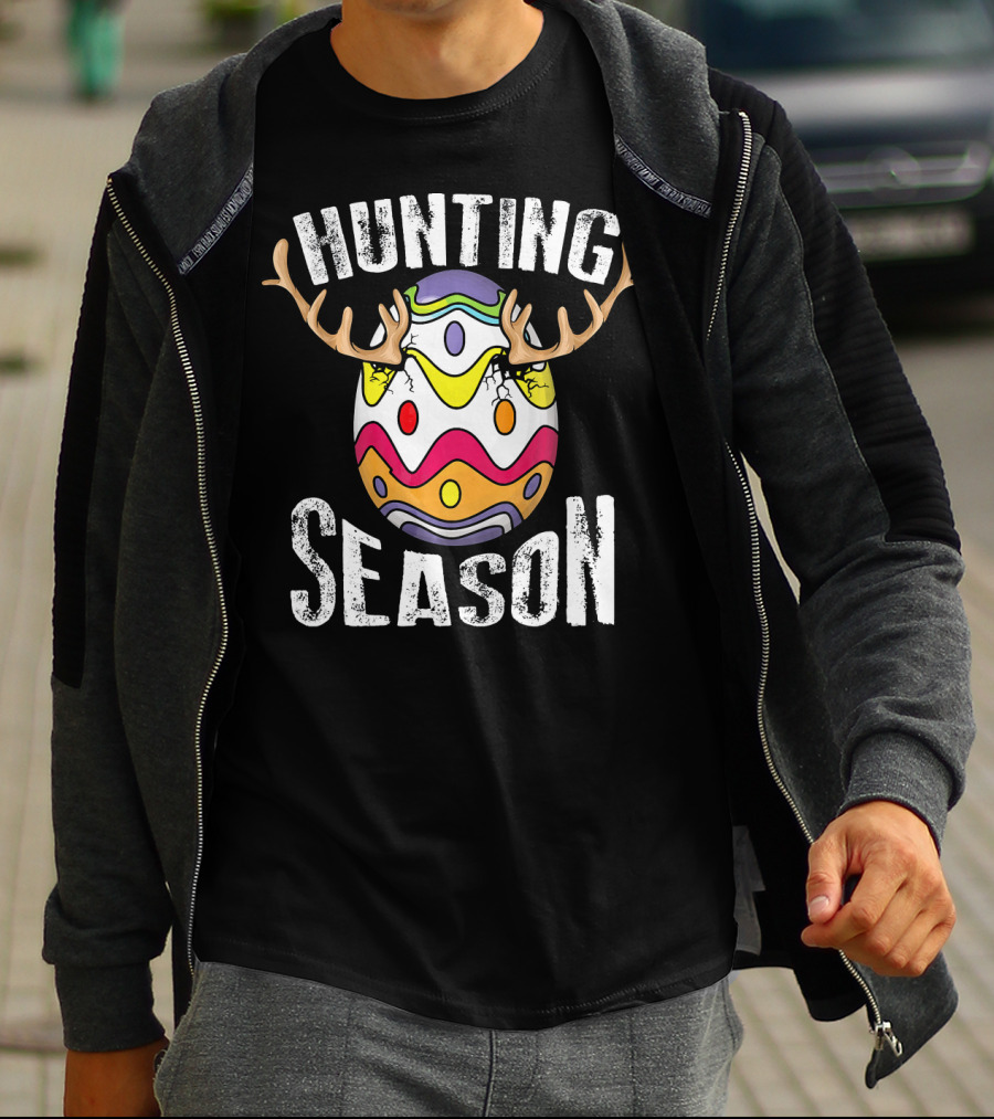 Hunting Season Cute Easter Egg Antlers Holid T-Shirt