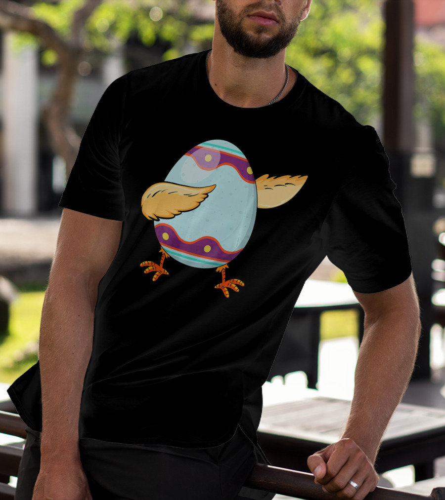 Happy Easter Day Funny Dabbing Egg With Wings And Feet T-Shirt