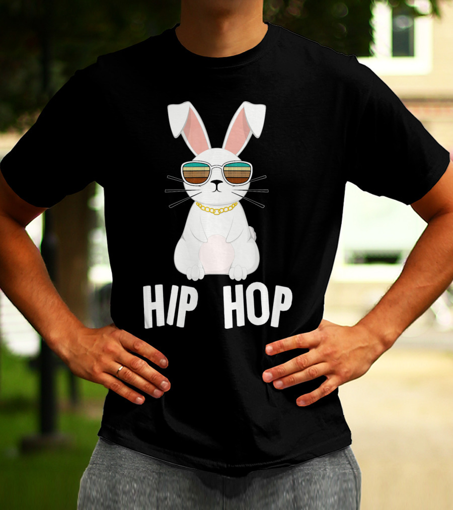 Hip Hop Bunny With Sunglasses And Gold Chain T-Shirt