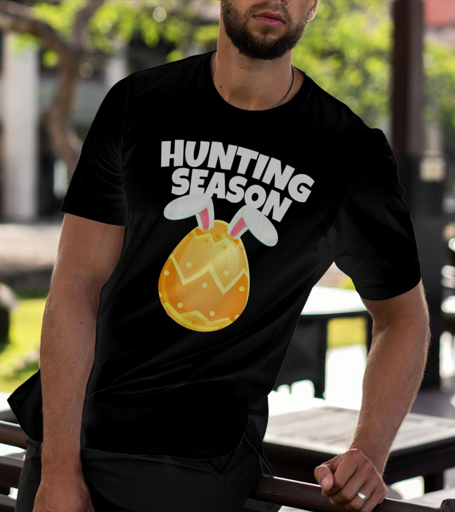 Hunting Season Happy Easter Egg Bun With Bunny Ears T-Shirt